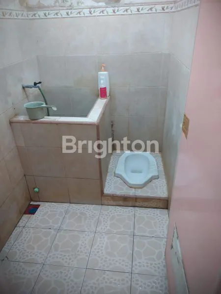 image RUMAH 2 LANTAI ASRI ONE GATE SYSTEM DI SAMBIROGO SURABAYA (7)