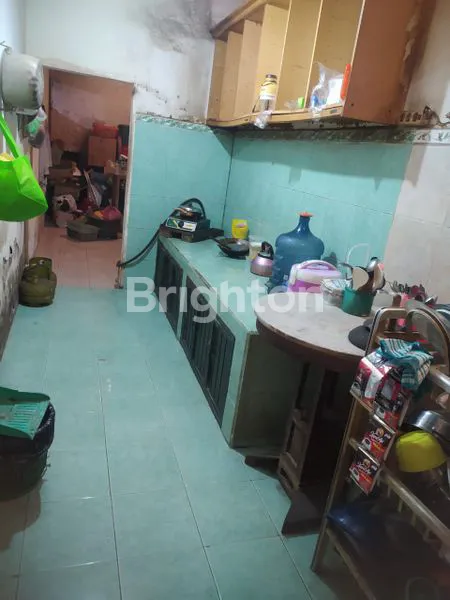 image RUMAH 2 LANTAI ASRI ONE GATE SYSTEM DI SAMBIROGO SURABAYA (6)