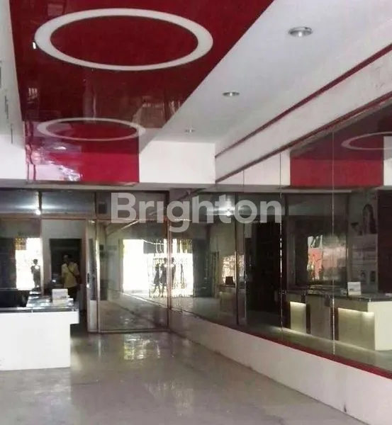 image TEMPAT STRATEGIS YANG SERBA GUNA (4)