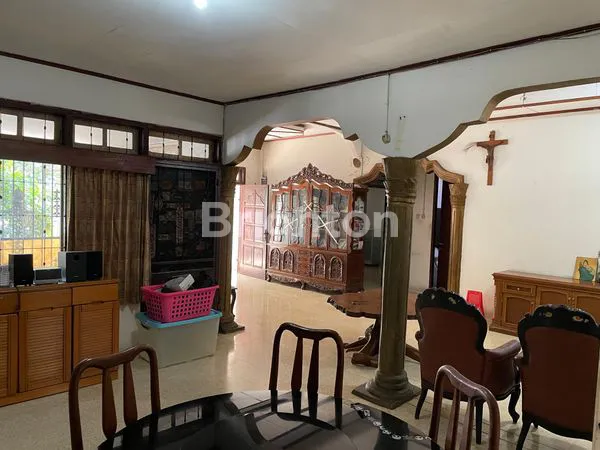 image JUAL TANAH BONUS RUMAH DI JL BINTARO PERMAI (7)