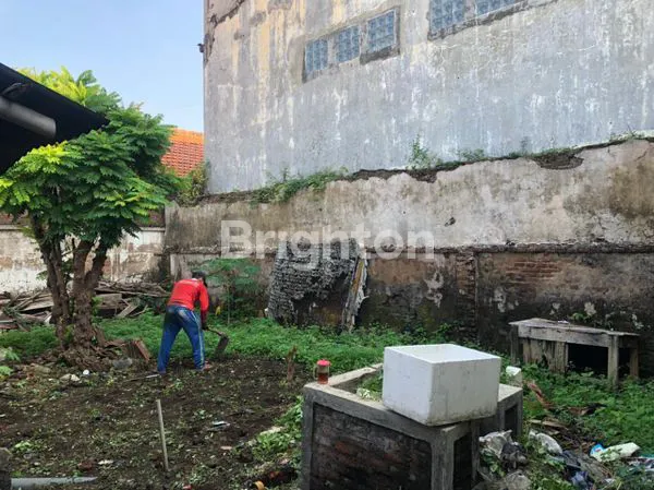 image RUMAH LAMA HITUNG TANAH AREA GISIKDRONO SEMARANG (1)