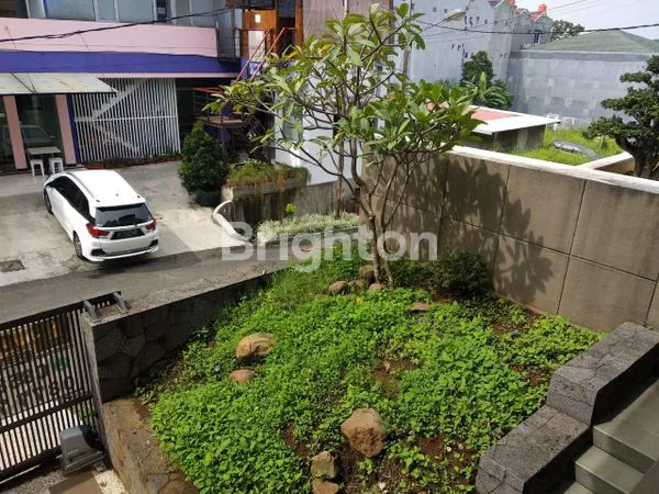 image RUMAH LUXURY ELEGANT SAYAP PASTEUR (7)