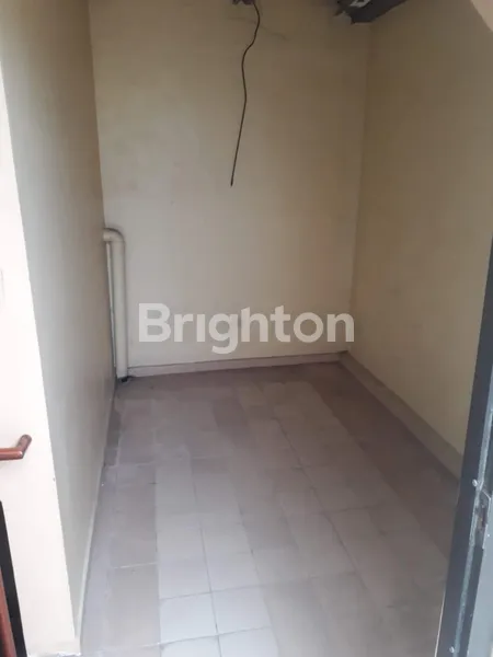 image RUMAH 2 LANTAI DI KENJERAN DEKAT RAYA KENJERAN, RAYA MERR, UNAIR, GALAXY MALL SURABAYA (6)