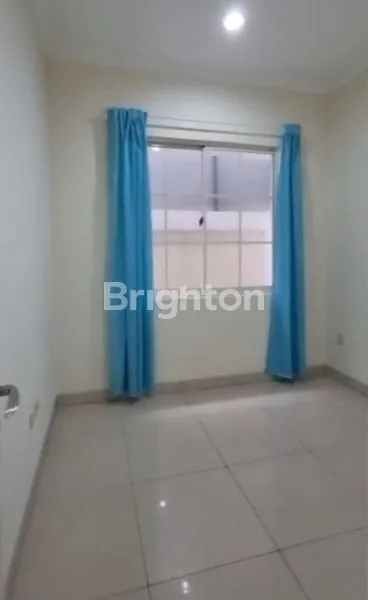 image RUMAH GREEN LAKE CITY TANGERANG LEBAR 8,8X15 (4)