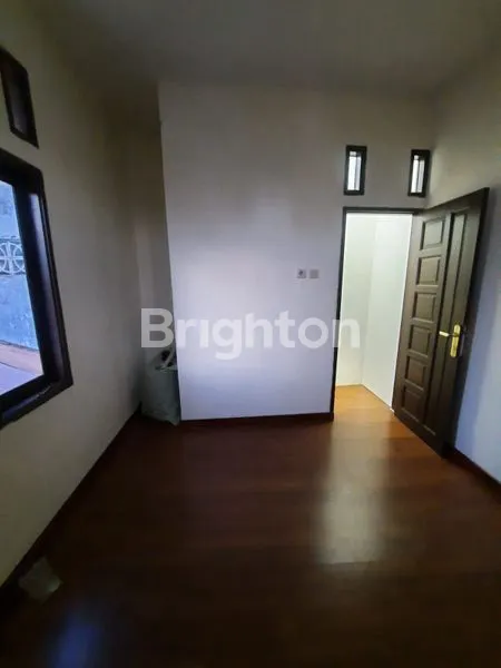 image RUMAH TENGAH KOTA BEBAS BANJIR (6)