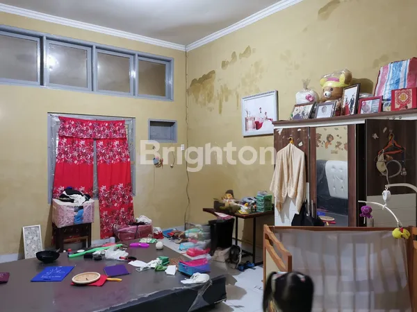 image RUMAH PETAK DI PUSAT KULINER SUMATERA (3)