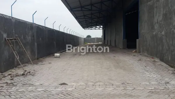 image GUDANG BARU PRAMBON BARU BANGUN ATAP ANTI PANASADA PEREDAM SUARAIJIN INDUSTRISIAP PAKE3 SHM (2)