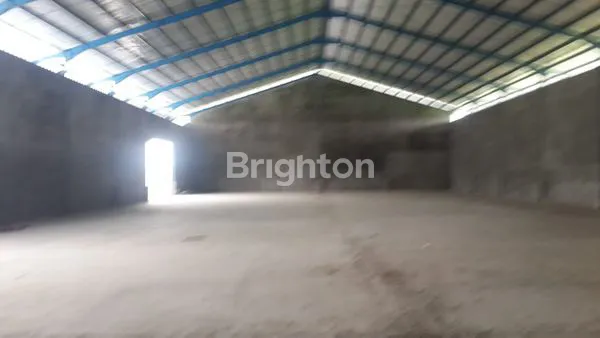 GUDANG BARU PRAMBON BARU BANGUN ATAP ANTI PANASADA PEREDAM SUARAIJIN INDUSTRISIAP PAKE3 SHM