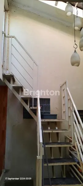 image RUMAH 3 LANTAI DAERAH NGAMPRAH (6)