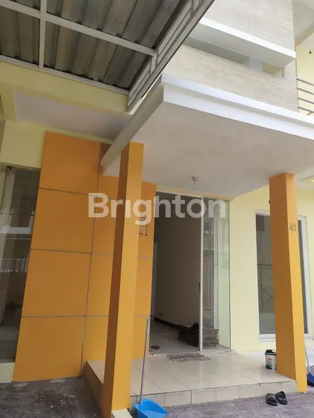 image RUMAH SIAP HUNI  WONOREJO (2)