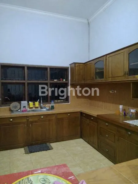 image RUMAH LUAS DAN TOKO LUMAJANG (6)