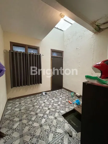 image RUMAH TINGGAL DI ANTAPANI BANDUNG (8)