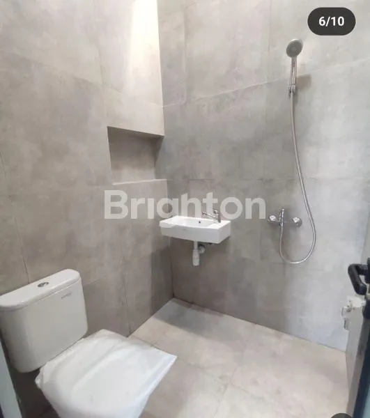 image RUMAH MODERN MINIMALIS NIRWANA EKSEKUTIF SEMI FURNISHED (8)