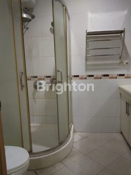 image SENTRA POINT RUMAH SIAP HUNI GUNUNG ANYAR TERAWAT LOKASI STRATEGIS (8)