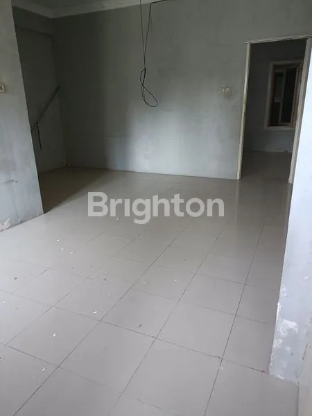 image RUKO LUAS 285M², LOKASI NYAMAN, AKSES MUDAH (7)