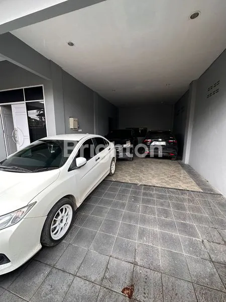 image RUMAH CANTIK DIJUAL DI JALAN BIOLA KAWASAN PREVAB (1)