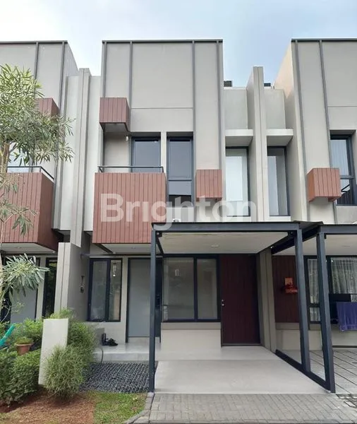 image RUMAH SEMI FURNISH TABEBUYA BSD TANGERANG (1)