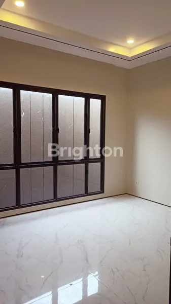 image RUMAH 2 LT WOODLAND CITRALAND (3)