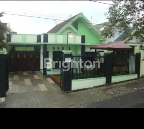 image DIJUAL VILLA FULL FURNISHED DI PUSAT KOTA BATU MALANG  (1)