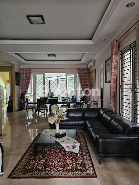 image RUMAH DI DISKUM AD JALAN CAKRAWIJAYA 2 (1)