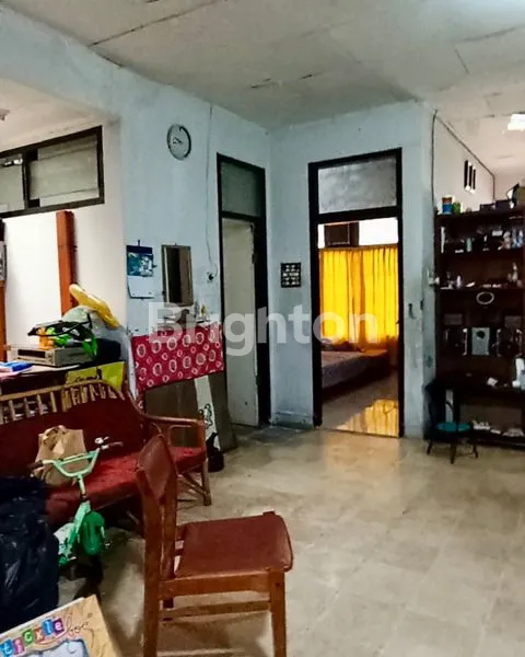 image RUMAH TUA TAMAN ALFA INDAH JOGLO JAKARTA BARAT (5)