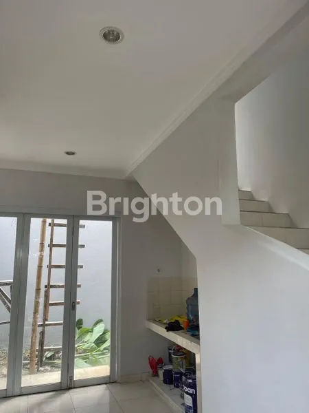 image RUMAH GRAHA RAYA AYNA TANGERANG SELATAN, LOKASI SANGAT STRATEGIS (4)