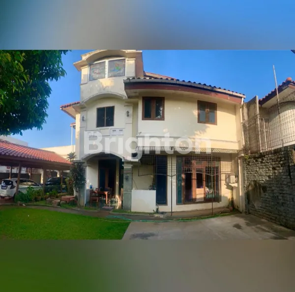 image DI JUAL RUMAH CANTIK DAN NYAMAN DI KOMPLEK MUTIARA - KAMPUNG RAMBUTAN - JAKARTA TIMUR (2)