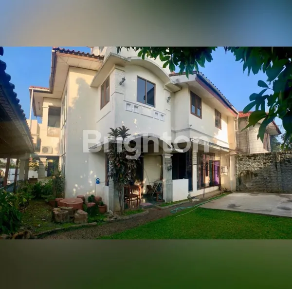 image DI JUAL RUMAH CANTIK DAN NYAMAN DI KOMPLEK MUTIARA - KAMPUNG RAMBUTAN - JAKARTA TIMUR (3)