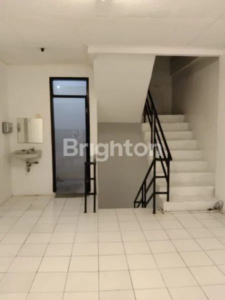 image RUKO DI KEBAYORAN LAMA (5)