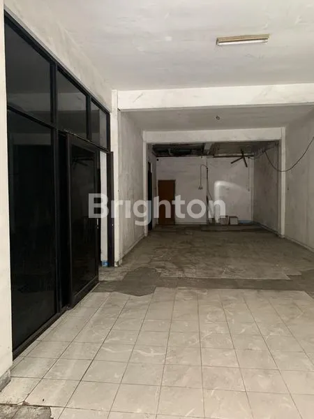 image 2 RUKO 3 LANTAI DI PUSAT BISNIS DENPASAR DEKAT MALL RAMAYANA (4)