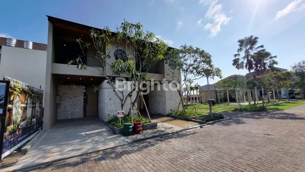image VILLA 3 KAMAR TIDUR DI TENGAH AREAL VILLA ELITE DI JIMBARAN. (1)