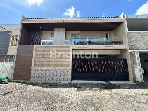 image RUMAH FULL FURNISHED DI FAJAR INDAH COLOMADU SOLO BARAT (1)