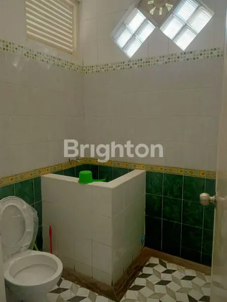 image DISEWAKAN RUMAH DAN KANTOR BARU RENOVASI, RUNGKUT  (7)