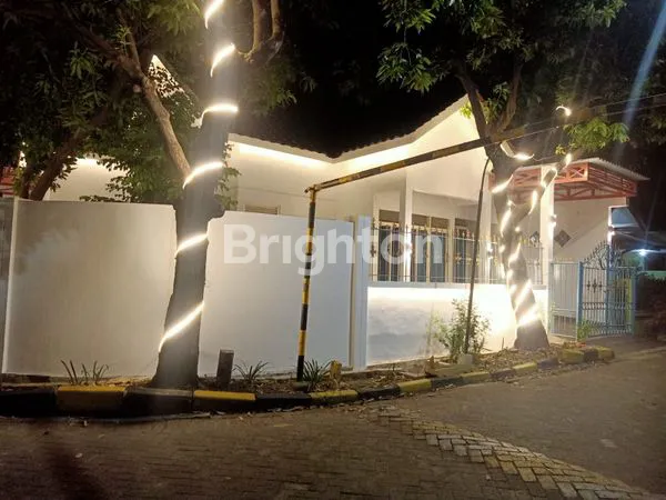 image DISEWAKAN RUMAH DAN KANTOR BARU RENOVASI, RUNGKUT  (2)