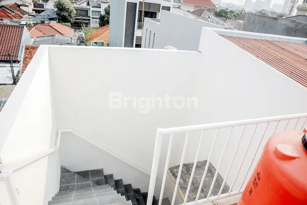 image RUMAH SIAP HUNI BAGUS DURI KEPA JAKARTA BARAT  (6)