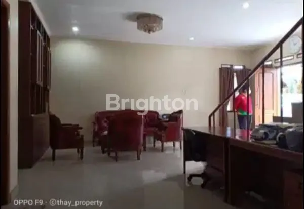 image RUMAH DUA LANTAI SIAP HUNI (3)