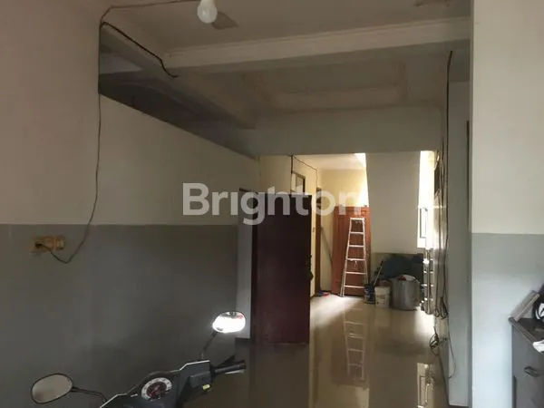 image RUMAH RUNGKUT MAPAN TIMUR (6)