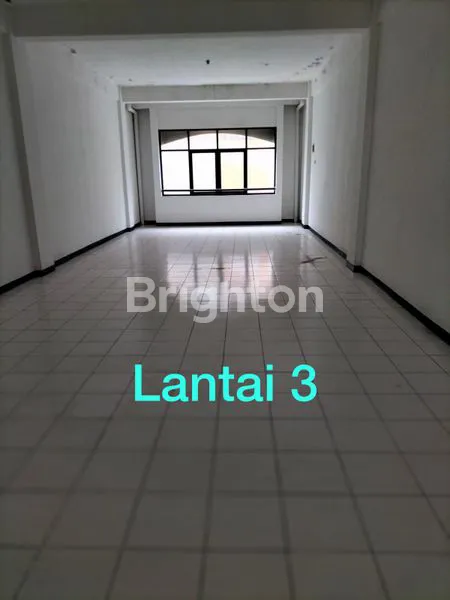 image SEWA RUKO 3LANTAI RUNGKUT (4)