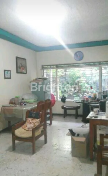 image RUMAH LAMA MURAH STRATEGIS DEKAT KAMPUS TERNAMA MALANG  (3)