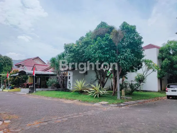 image RUMAH DENGAN TANAH LUAS DI PERUMAHAN TAMAN SARI MAJAPAHIT SEMARANG TIMUR (7)