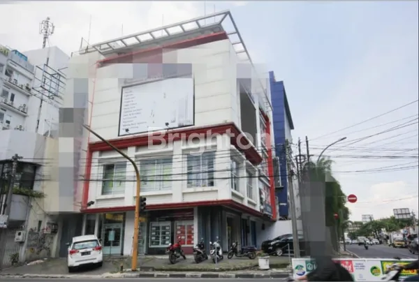 RUKO RENDENG HOEK 4 LANTAI STRATEGIS MAINROAD PASIR KALIKI