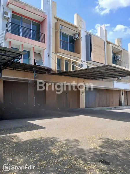 RUKO 3 LANTAI DI KOTA HARAPAN INDAH  BEKASI COCOK UNTUK USAHA, KANTOR DEKAT TOL TARUMAJAYA