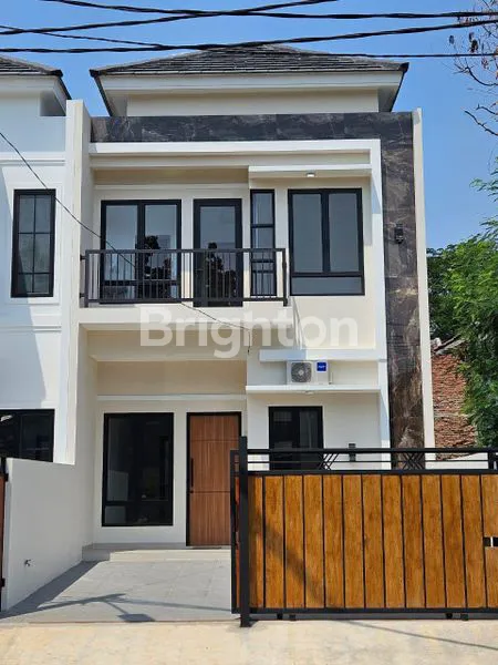 image RUMAH BARU REGENCY MELATI MAS SERPONG UTARA (1)