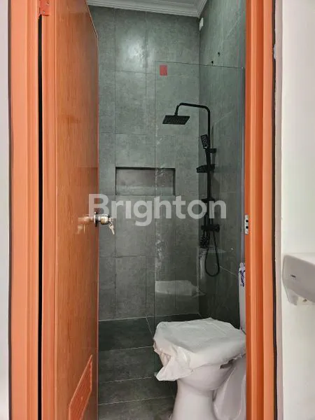 image RUMAH BARU REGENCY MELATI MAS SERPONG UTARA (3)