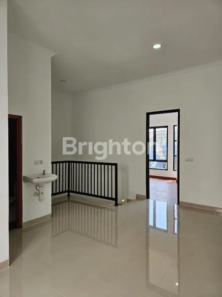 image RUMAH BARU REGENCY MELATI MAS SERPONG UTARA (8)