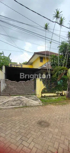 image RUMAH DI ISLAMIC VILLAGE TANGERANG (1)