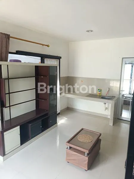 image RUMAH CLUSTER MINIMALIS MODERN DI VİDA BEKASI (3)