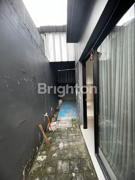 image RUMAH CLUSTER MINIMALIS MODERN DI VİDA BEKASI (5)