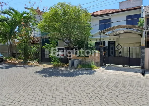 image TERMURAH! RUMAH 2 LANTAI DEKAT KAMPUS UNAIR DI MOJOARUM (1)