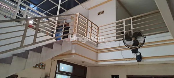 image TERMURAH! RUMAH 2 LANTAI DEKAT KAMPUS UNAIR DI MOJOARUM (6)